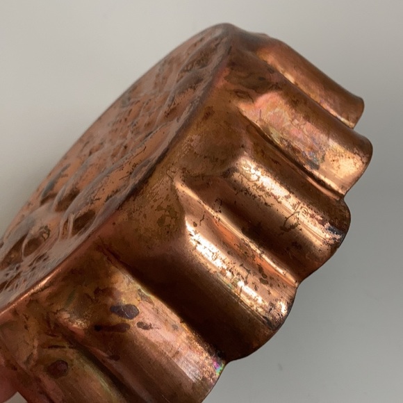 Vintage 60s copper jelly mould with fruit pattern. Copper wall hanging. - Picture 4 of 10